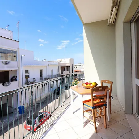 Casa Giorgia A 8 Posti 度假居 奥特朗托